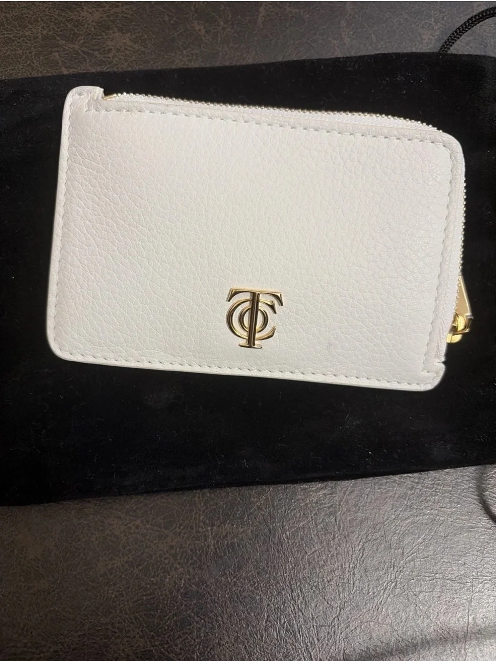 Tiffany & Co  White Leather Zip Card Case